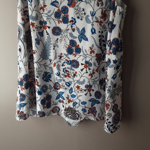 H&M Lined Flowy Cami | White with Blue Rust Flowers | Size 4 - Picture 3 of 10